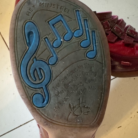 John Fluevog Burgundy Heels - Picture 3 of 4